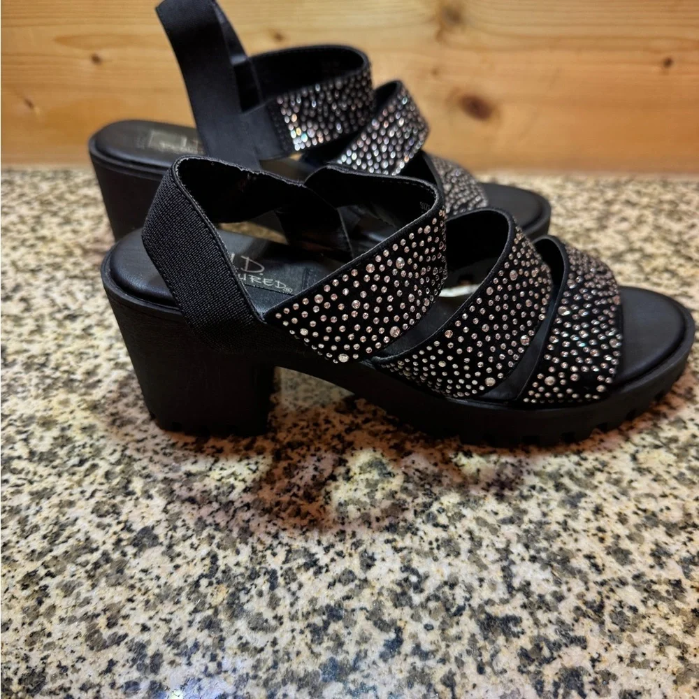I.D. Required‎ Black Rhinestone Platform Sandals Lug Sole Block Heel Size 4 Mens